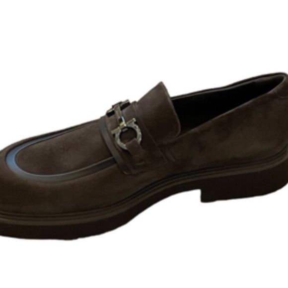 Salvatore Ferragamo Men\'s Fiorello Suede Gancini Buckle Loafers Size 10 Fiorello